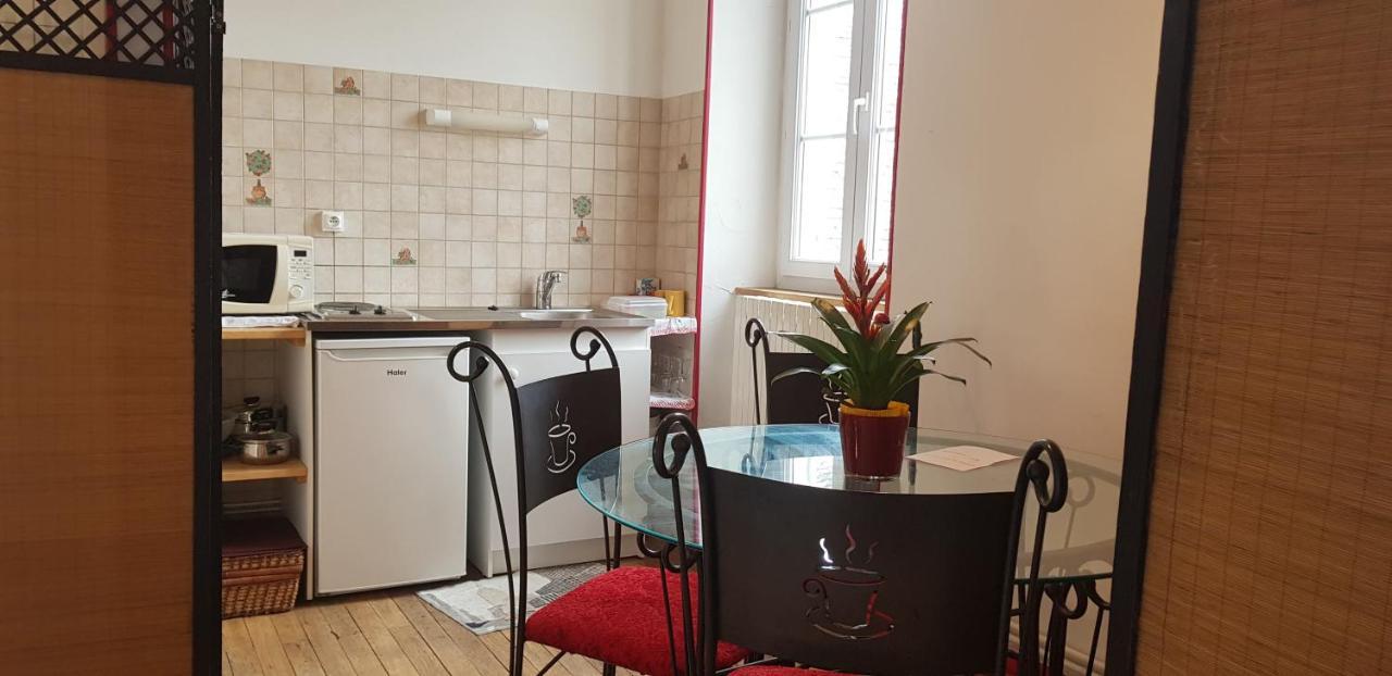 Bed and Breakfast Le Couvent En Bazois Châtillon-en-Bazois Zewnętrze zdjęcie